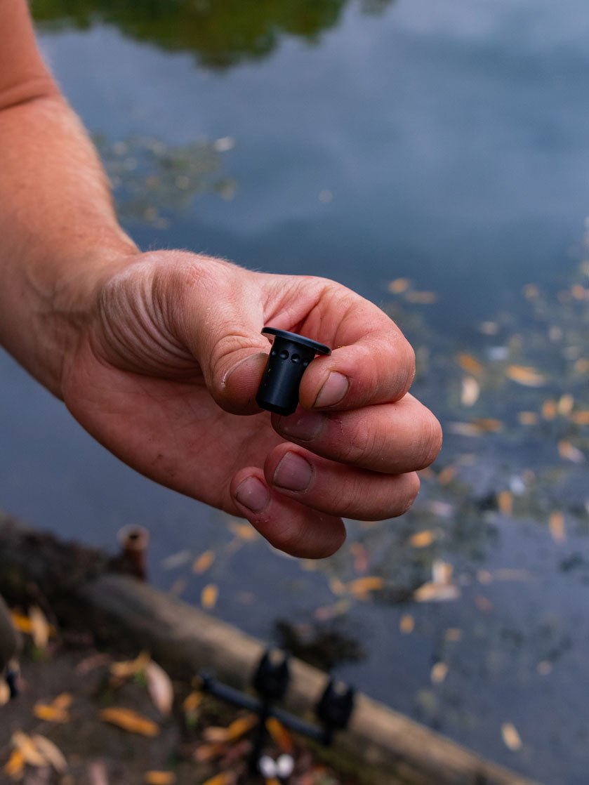 Fox Black Label QR Bankstick - dé KarperCentrale