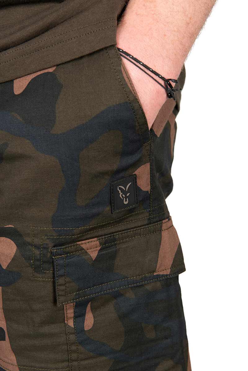 Fox LW Camo Combat Korte broek - dé KarperCentrale
